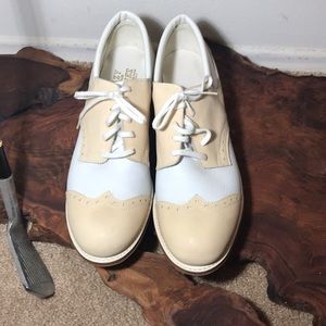 Vintage Lazy Bones Women’s golf shoes.